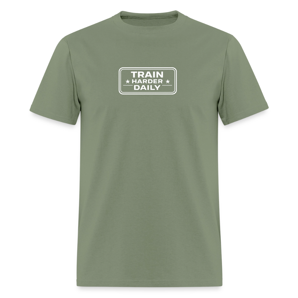 BLACK WOLF TRAIN HARDER - military green